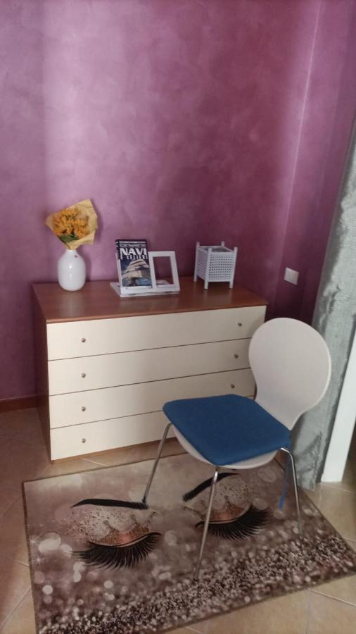 Appartamento Beth House Iseo Camera foto