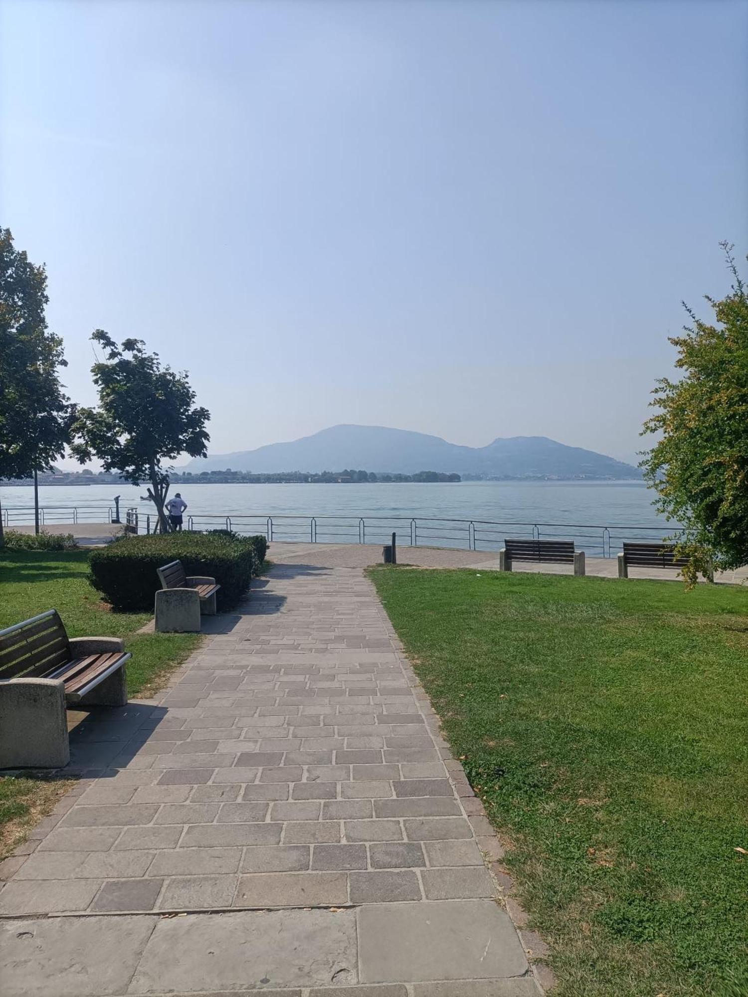 Appartamento Beth House Iseo Camera foto