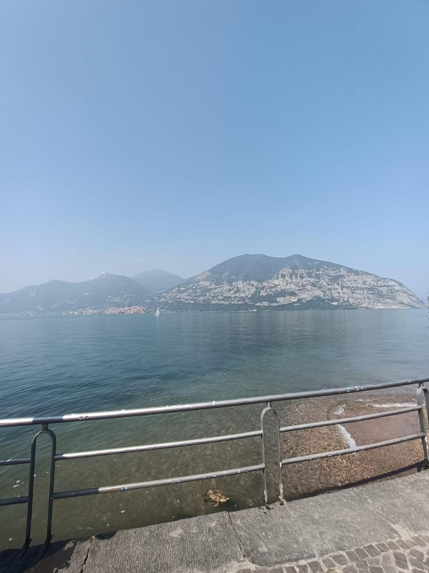 Appartamento Beth House Iseo Camera foto