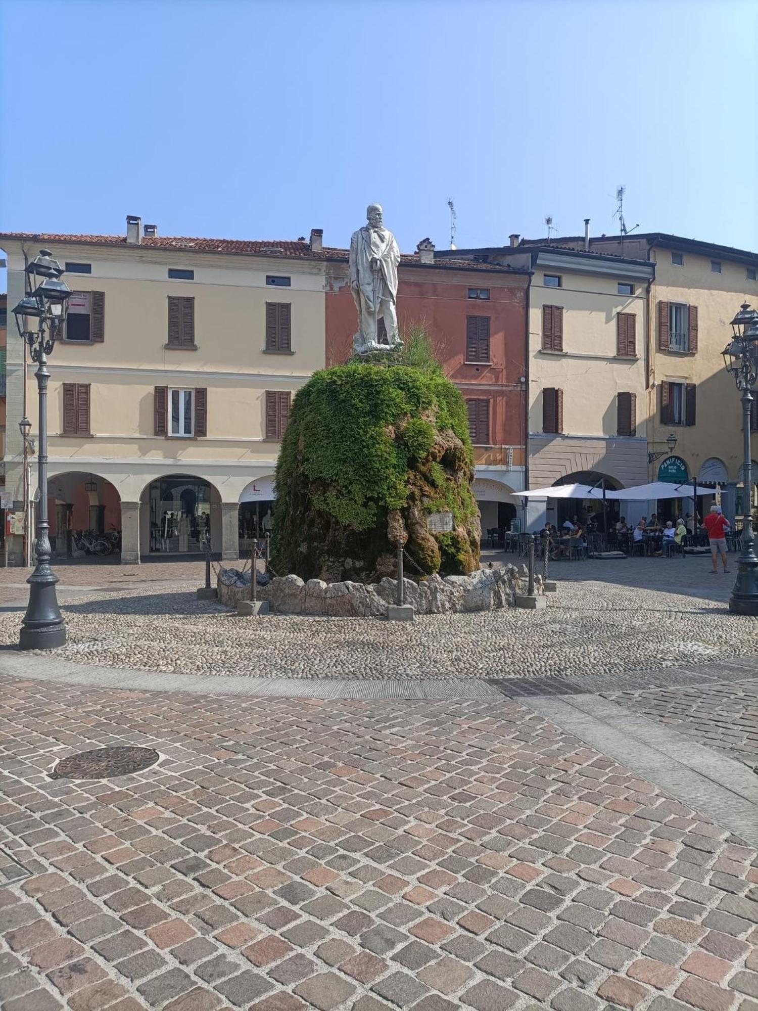 Appartamento Beth House Iseo Camera foto